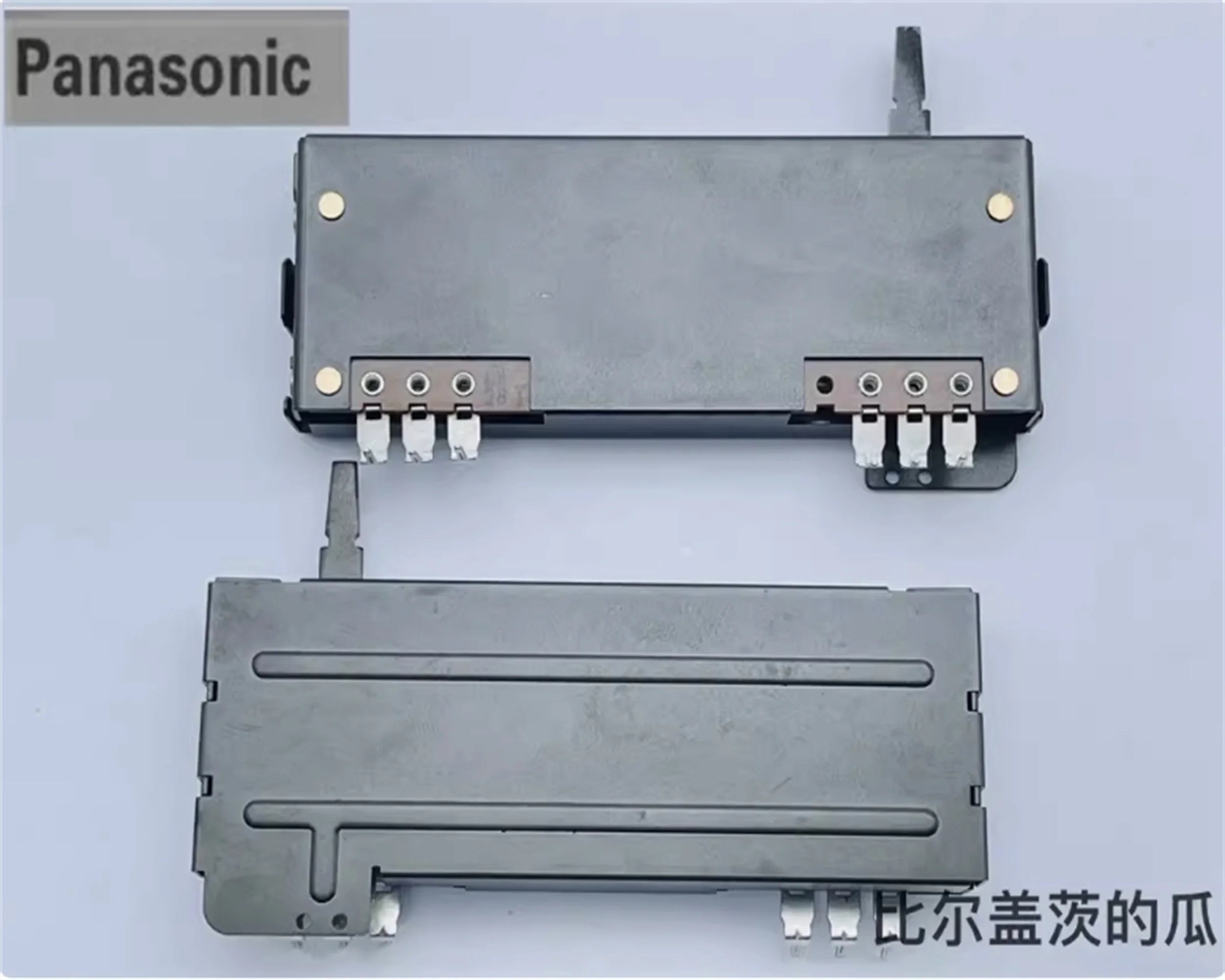 

1 PCS Japanese EVBJXBD15460 dual direct sliding potentiometer A20K × 2 mixing console shaft length 15mm