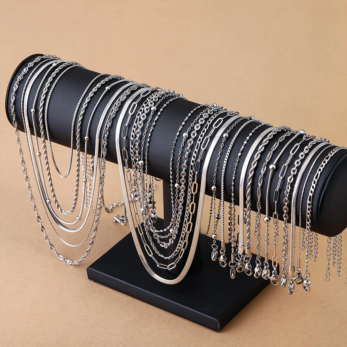 24Pcs Fashionable Women's Stainless Steel Necklace and Bracelet Set, Suitable for Dating, Vacation, Beach Parties, and Daily Wear