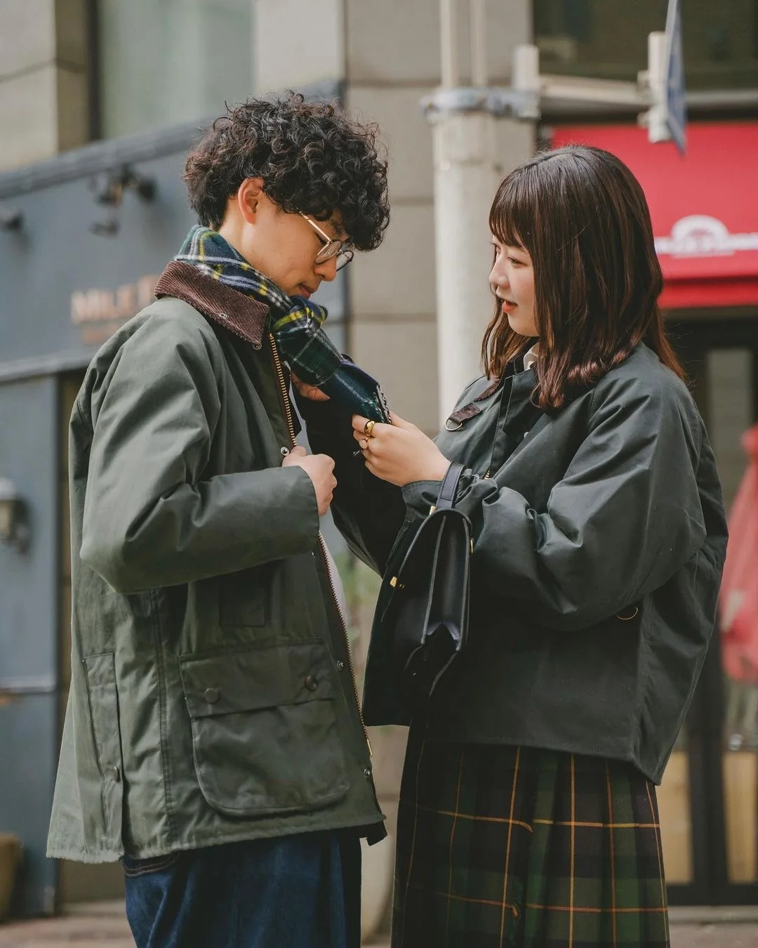 DAFEILI-Chaqueta cortavientos de tiro para hombre, Cazadora ligera con cuello de pana, impermeable, color verde oliva, Estilo Vintage