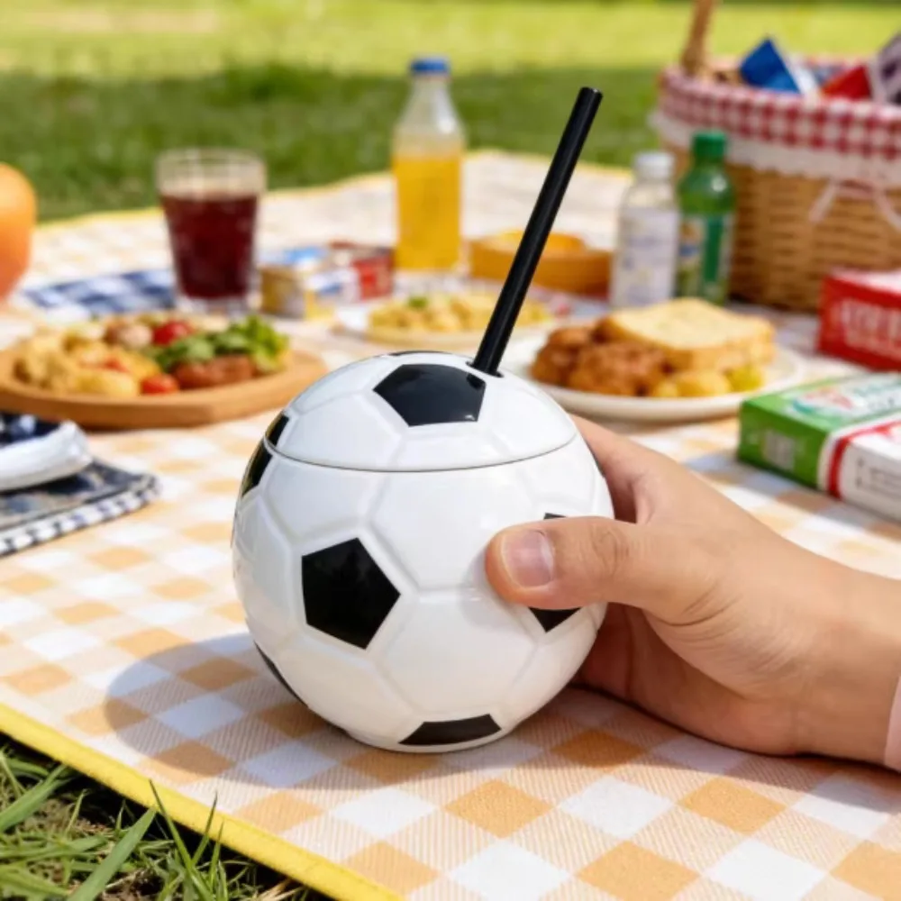450 ML Soccer Shaped Drink Cup with Straw and Lid Realistic Football Theme Water Cup Food Grade Plastic Ball Shape Straw Cup Bar
