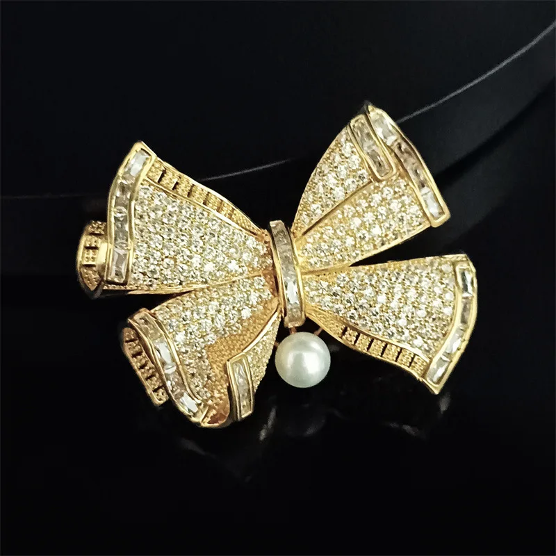 Vintage Light Luxuron Bow Brooch Premium Delicate Freshwater Pearl Corsage Pendant Dual-purpose Accessory Pin