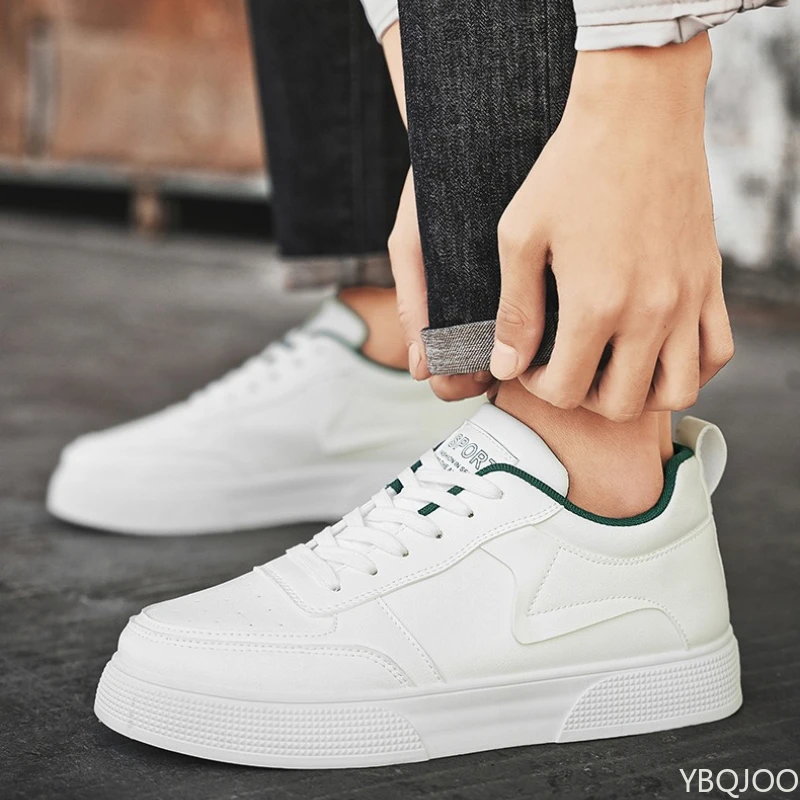 

Large Size Autumn Fashion Breathable Casual and Comfortable Men's Shoes Outdoor Lightweight Flat Bottomed Men's Sports Shoes