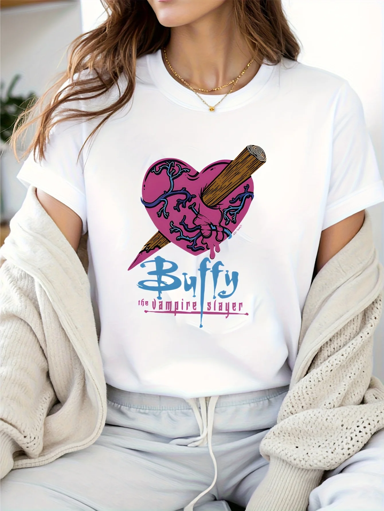 Streetwear Brand Heart - T-shirt da donna Buffy The Vampire