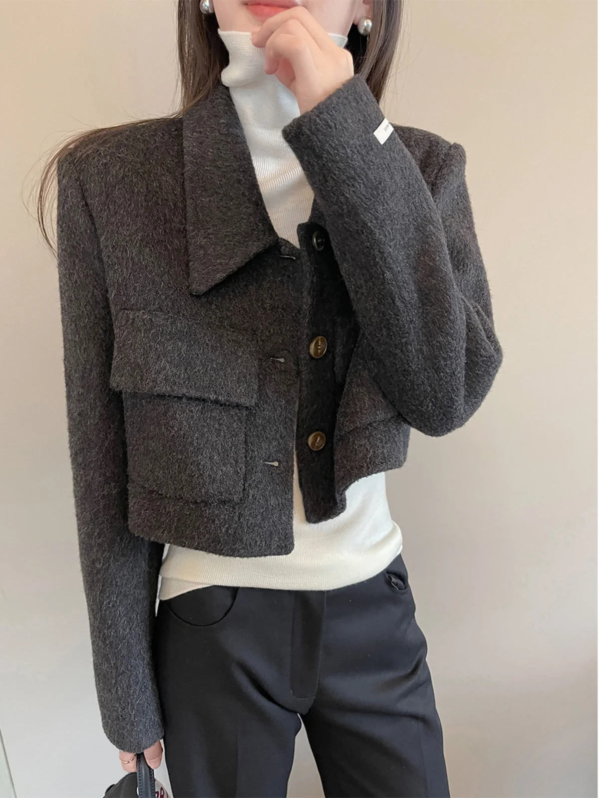 

Женский шерстяной костюм Bla Jaet, пальто для поездок на работу, новинка 2025, простое пальто Ele Personali на пуговицах Long Sve