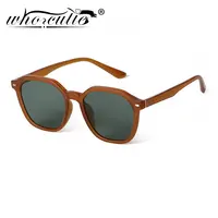 Gafas de sol cuadradas con remaches para hombre y mujer, lentes rectangulares de estilo Retro, con montura marrón, color verde, con protección UV400