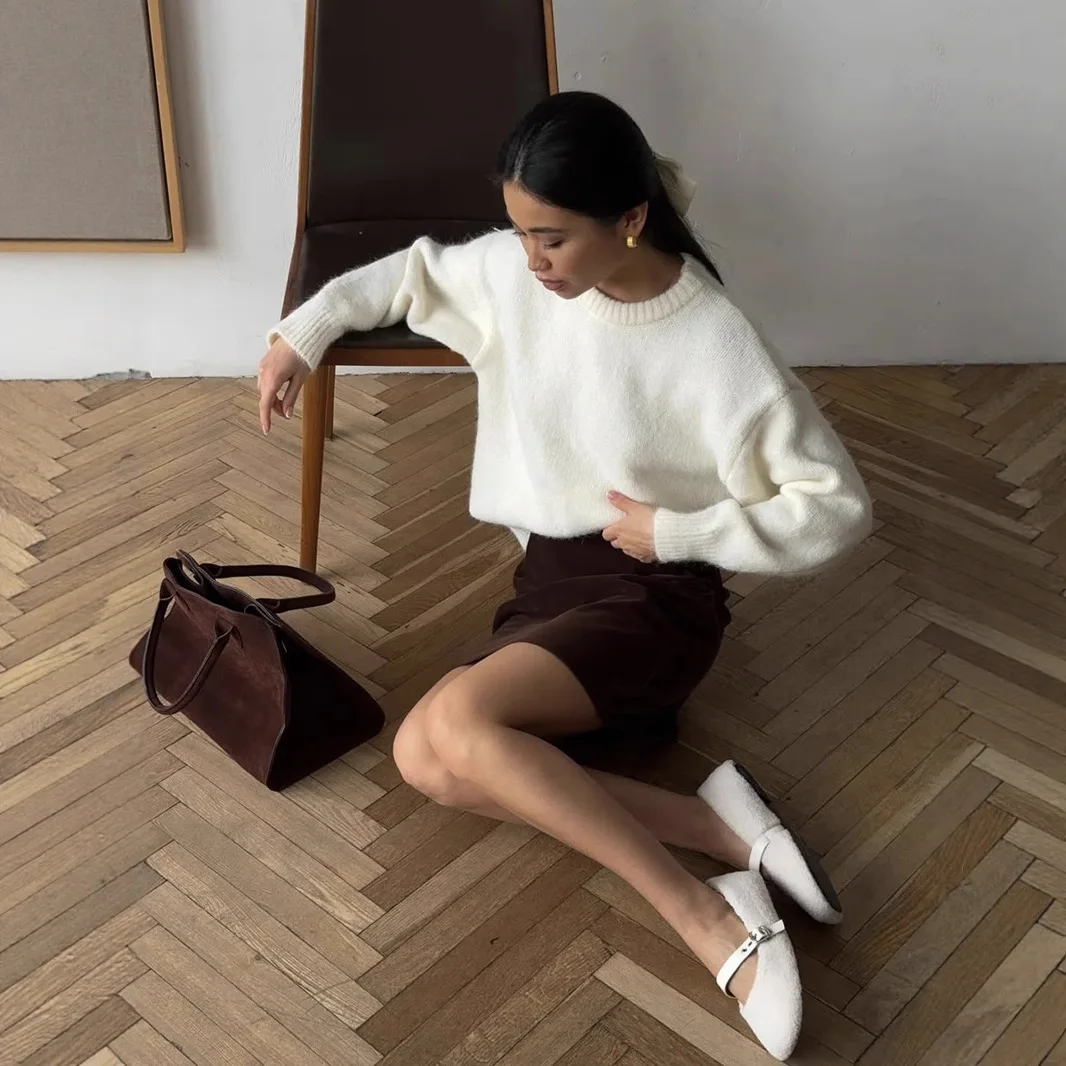 Maglione di lana lavorato a maglia stile pigro Autunno e inverno Donna Dolce sciolto elastico morbido Office Home Casual Maglione a maniche lunghe con scollo a O