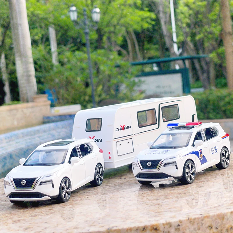 

1:32 Nissan X-Trail SUV Alloy Model Car Toy Diecasts Casting Sound and Light Car Toys For Children Vehicle Gift
