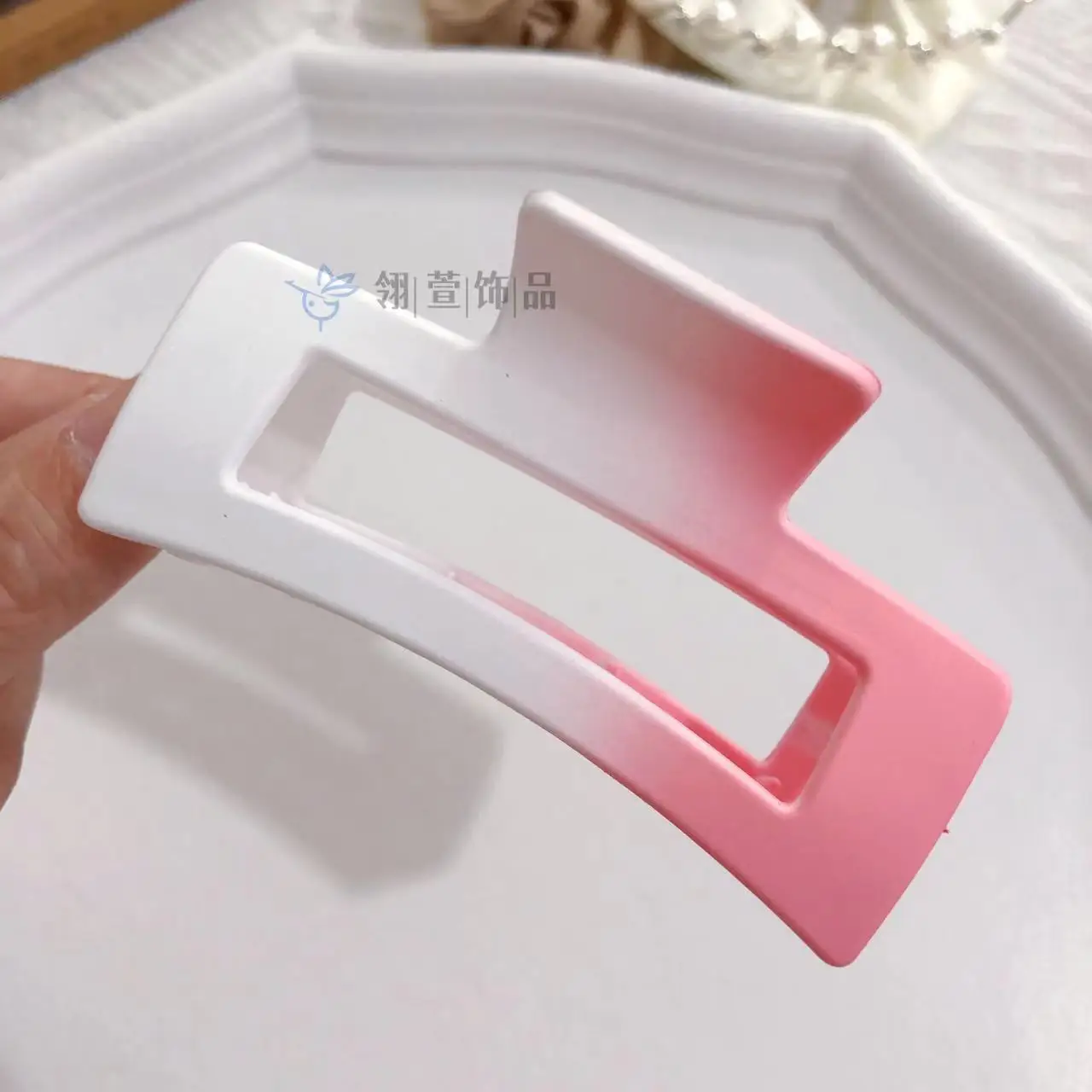 8 szt. Modne duże klamry do włosów dla kobiet Eleganckie akrylowe wsuwki do włosów Koreańskie klamry do włosów Ozdoby do włosów dla dziewcząt