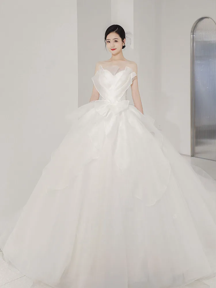 Strapless light-luxury wedding dress 2026 new bridal petite French-style trip shoot grand trailing main yarn for pregnant women