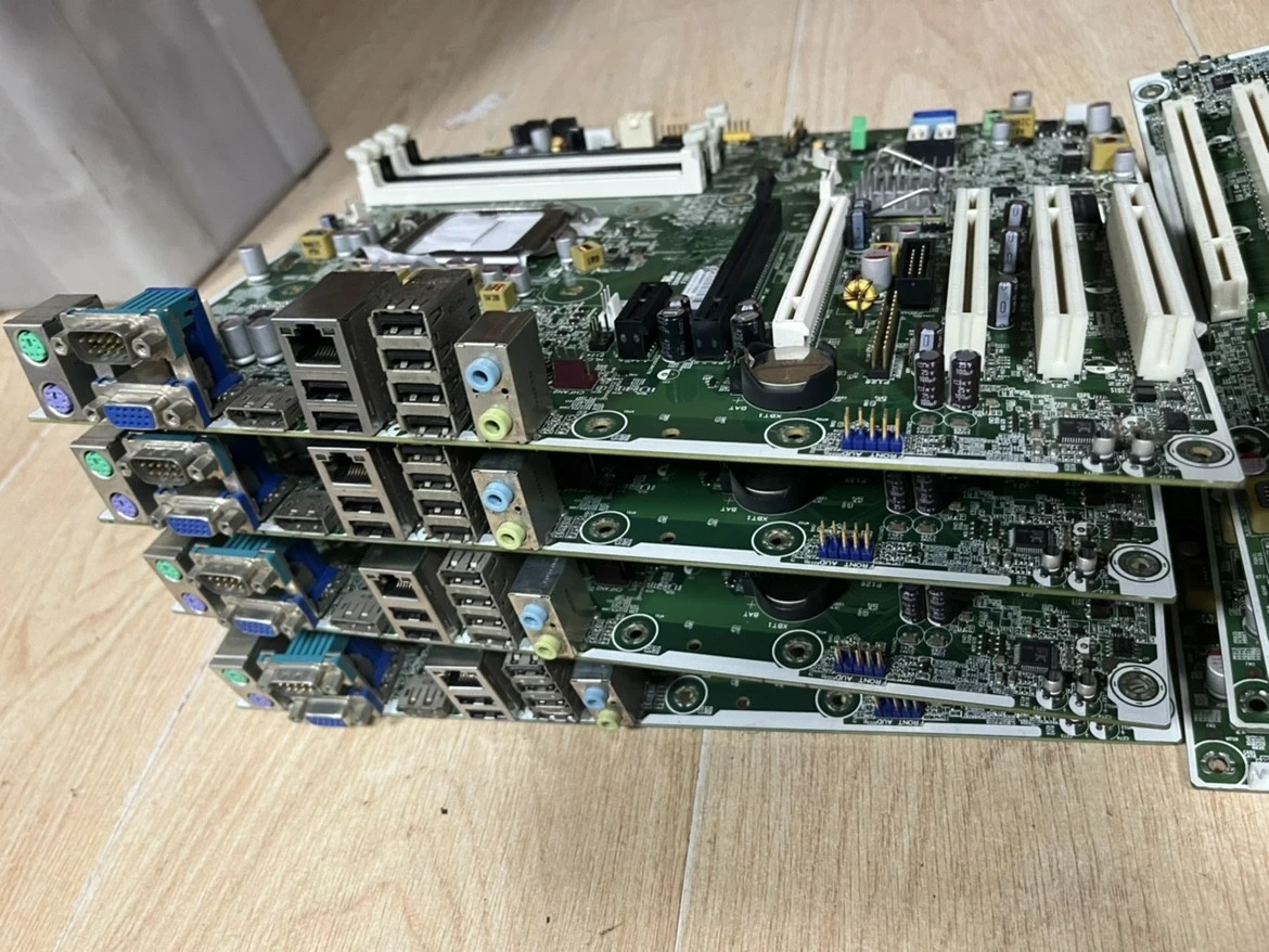 HP Compaq Elite 8200 8280 CMT Main Board 611796-002 611835-001