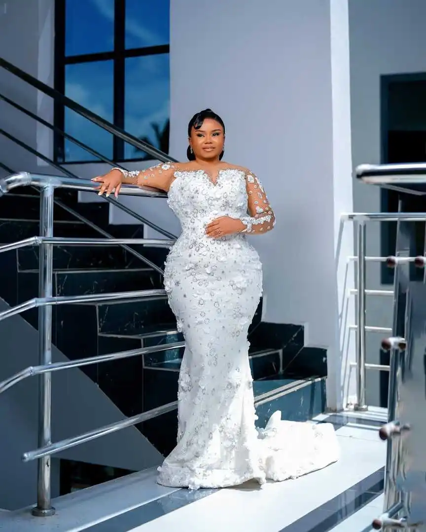 Abiti da Sposa a Sirena Taglie Forti con Applicazioni Floreali 3D, Maniche Lunghe e Perline, Abiti da Sposa per Donne in Gravidanza, Vestito Personalizzato