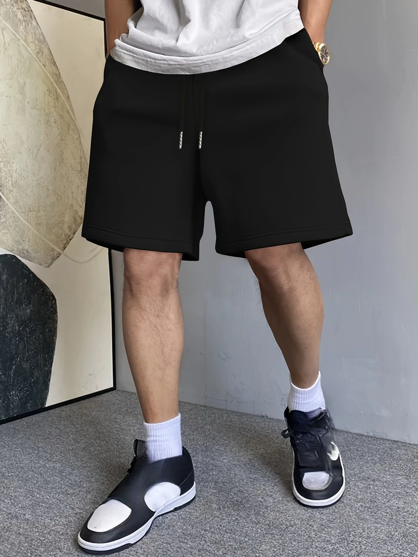 

Men's Summer Casual Streetwear Knee-Length Basketball Shorts Elastic Waistband and Pleated Hem for Strong Draped Look