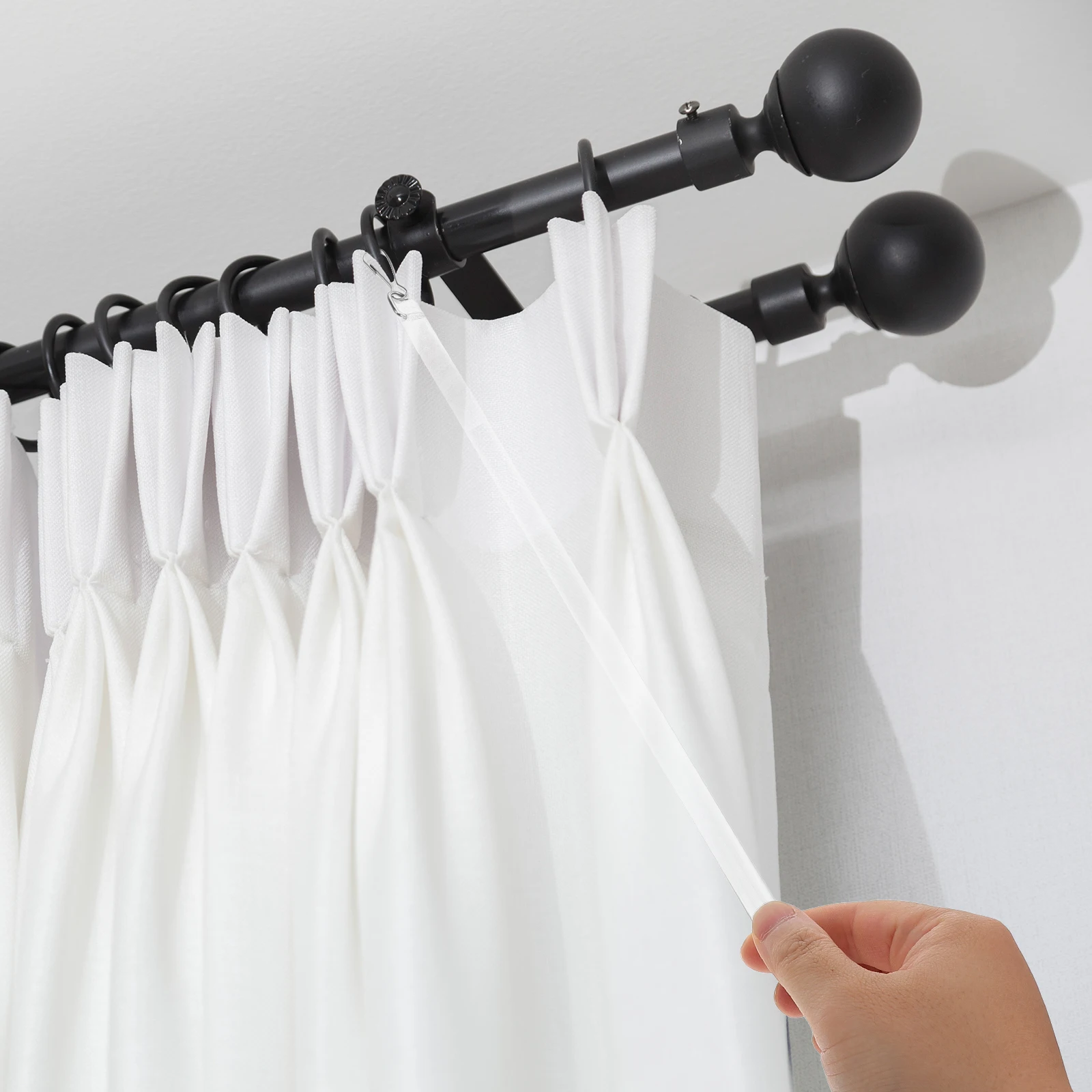 

2Pcs 43cm White Acrylic Curtain Pull Rods Manual Operation Compact Portable Versatile Drapery Wand Clear Drapery Hardware