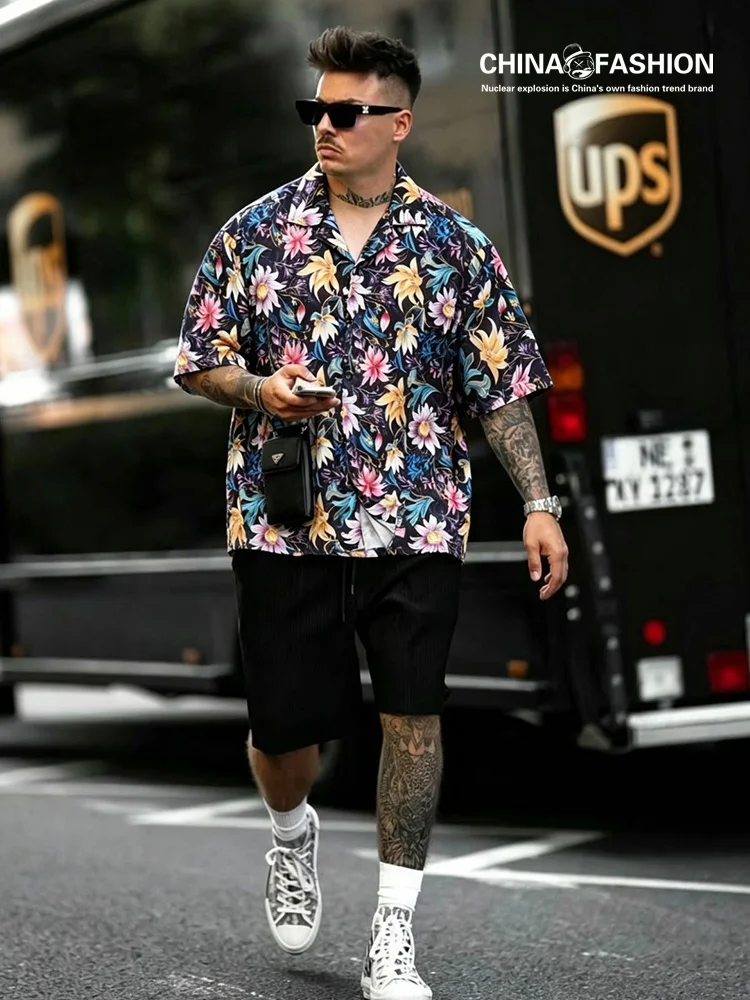 

Retro Cuban Collar Short Sleeve Shirt Thin Summer Casual Hawaii Beach Style Black Gang Floral Print Polyester Fiber Large Size
