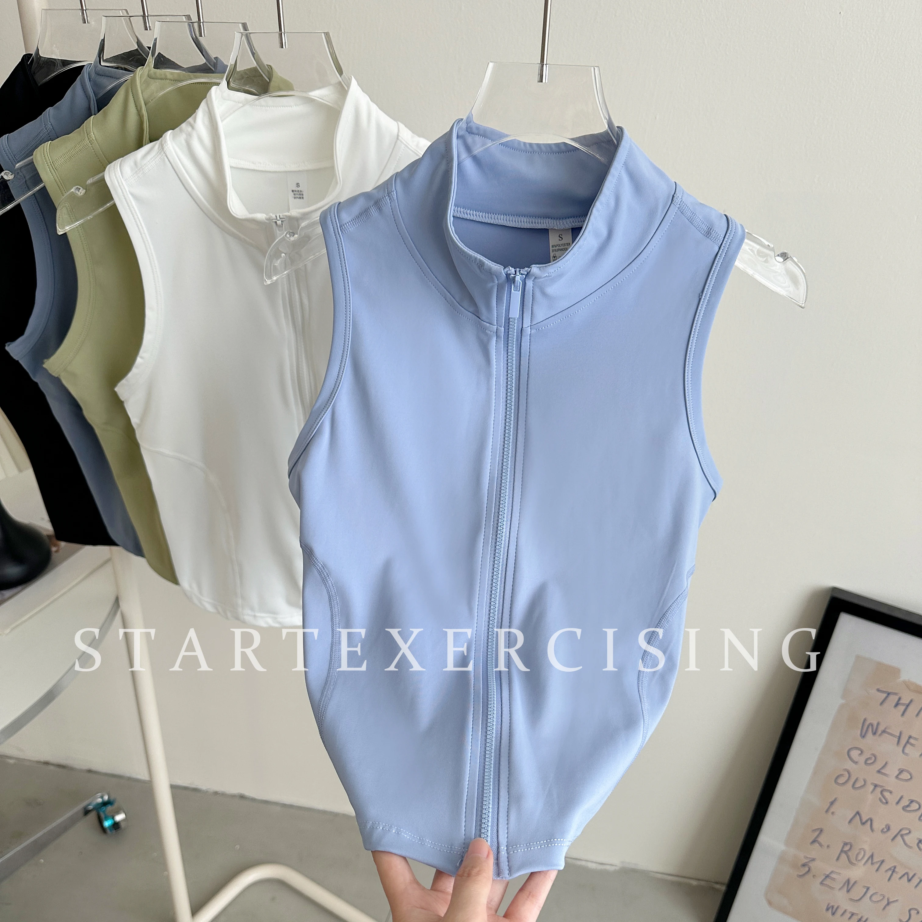 Women Sleeveless Zip Yoga Vest Slim Sports Tank Top Polyester Spandex Gym Workout Running Fitness Outerwear