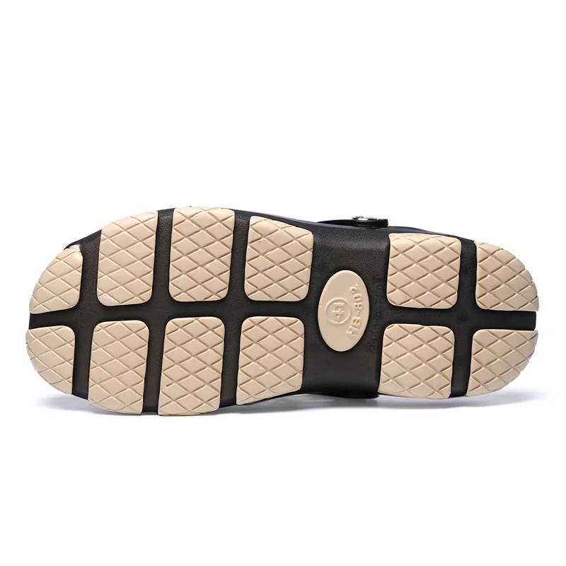 2024 New Men Sandals Summer Flip Flops Slippers Men Outdoor Beach Casual Shoes Cheap Male Sandals Water mesh breathable Shoes
