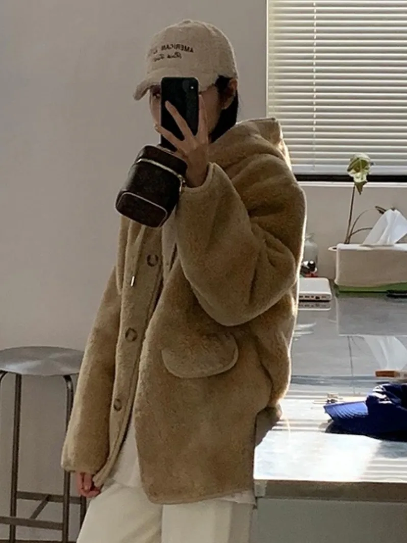 الرجعية Sle زر واحد مقنعين فرو الضأن Jaet المرأة شتاء جديد Faion معطف جلد دافئ متكامل أعلى ربيع الخريف واي...