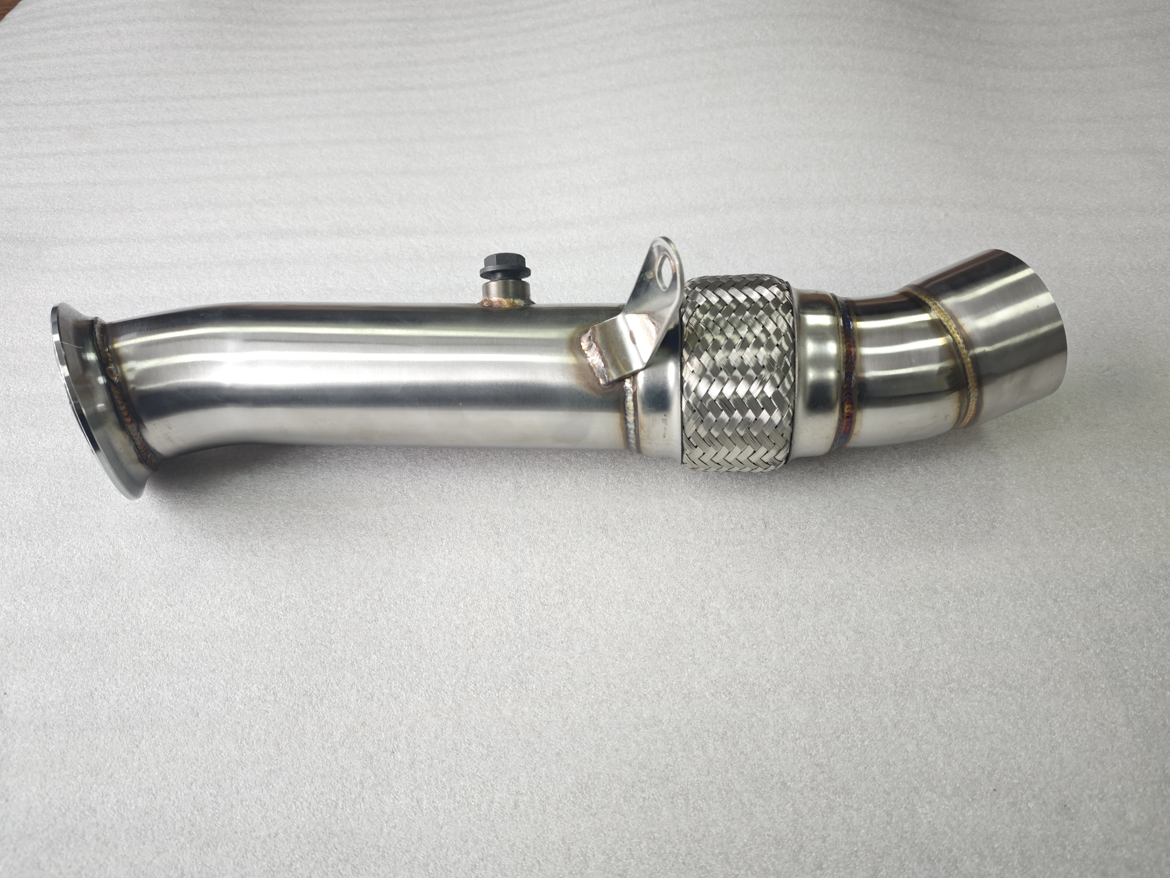 

Exhaust Downpipes for STAINLESS STEEL DOWNPIPE BMW 535 640,08-13