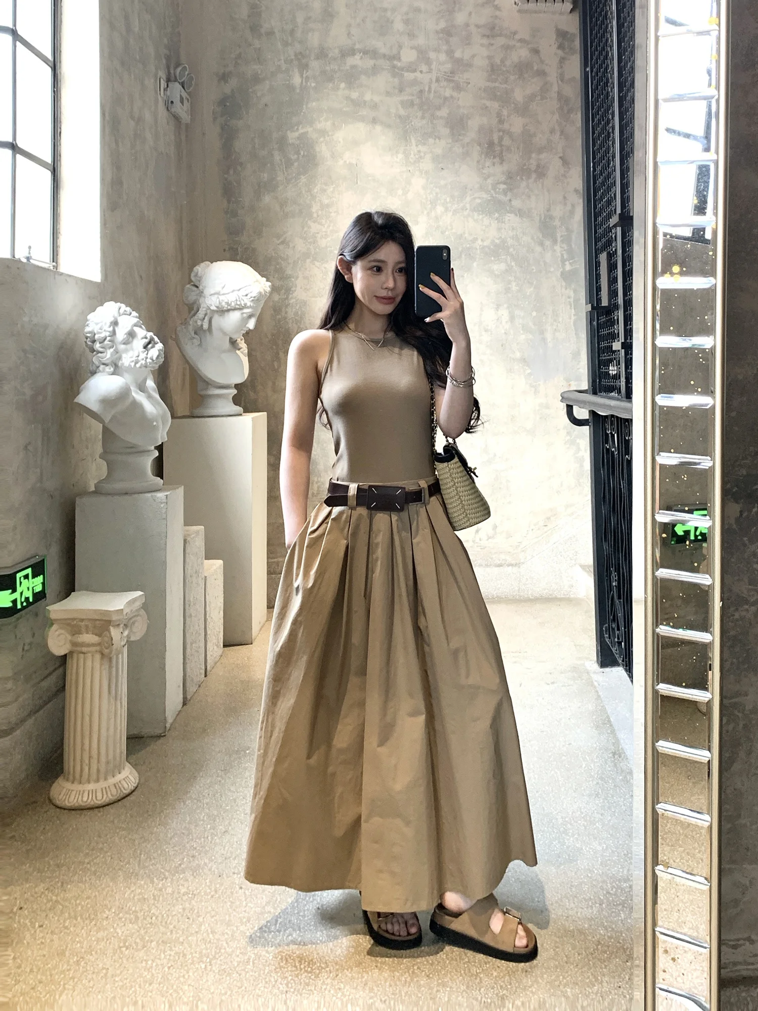 

High Waist Pleated Vest And Skirt Set with Belt Grey Women's Summer Fashion Outfit Sleeveless Tank Top And Skirt Ensemble