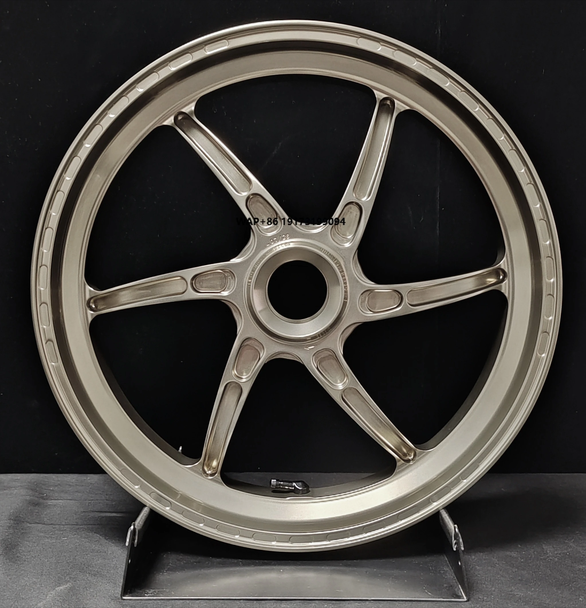 

Кованые диски Supersport Racing — Модифицированные колесные ступицы из алюминиевого сплава 6061-T6 с ЧПУ, 17-21 дюйм