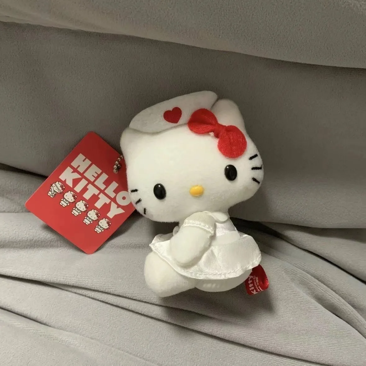 

Hot Sanrio Hellokitty Creative Plush Doll Pendant Cartoon Anime Peripheral Nurse Kitty Cute Bag Hanging Girl Factory Spot