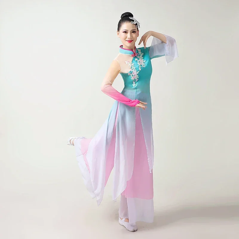 Chinese Folk Dance Classical Yangko Dance Costumes Adult Elegant Embroidery Fan Costume Ancient Hanfu Clothing Square Dance