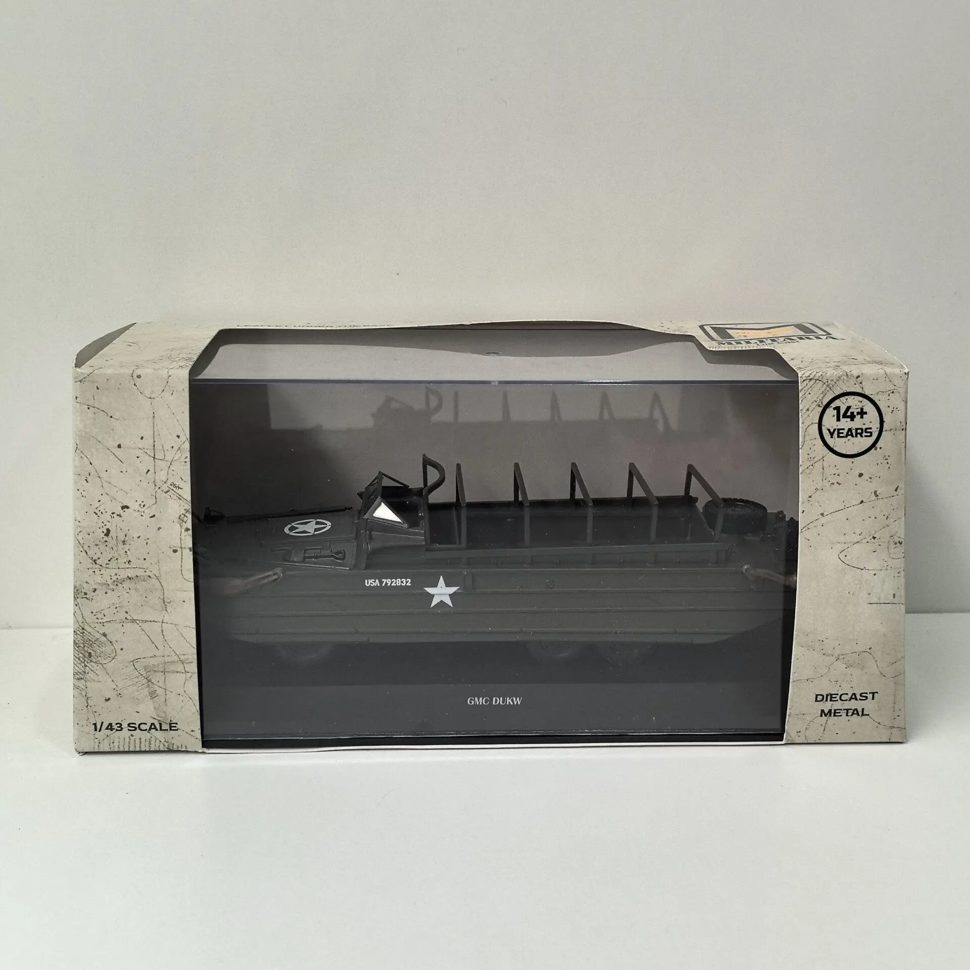 

Модель автомобиля-амфибии GMC DUKW D6 из сплава, масштаб 1/43, Diecast IXO