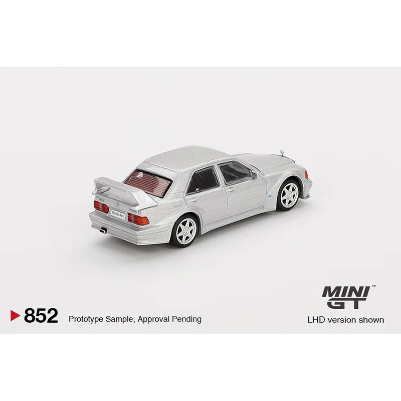 PreSale MINIGT 852 1:64 190E 2.5-16 Evolution II Silver Diecast Diorama Model Collection Miniature Toys