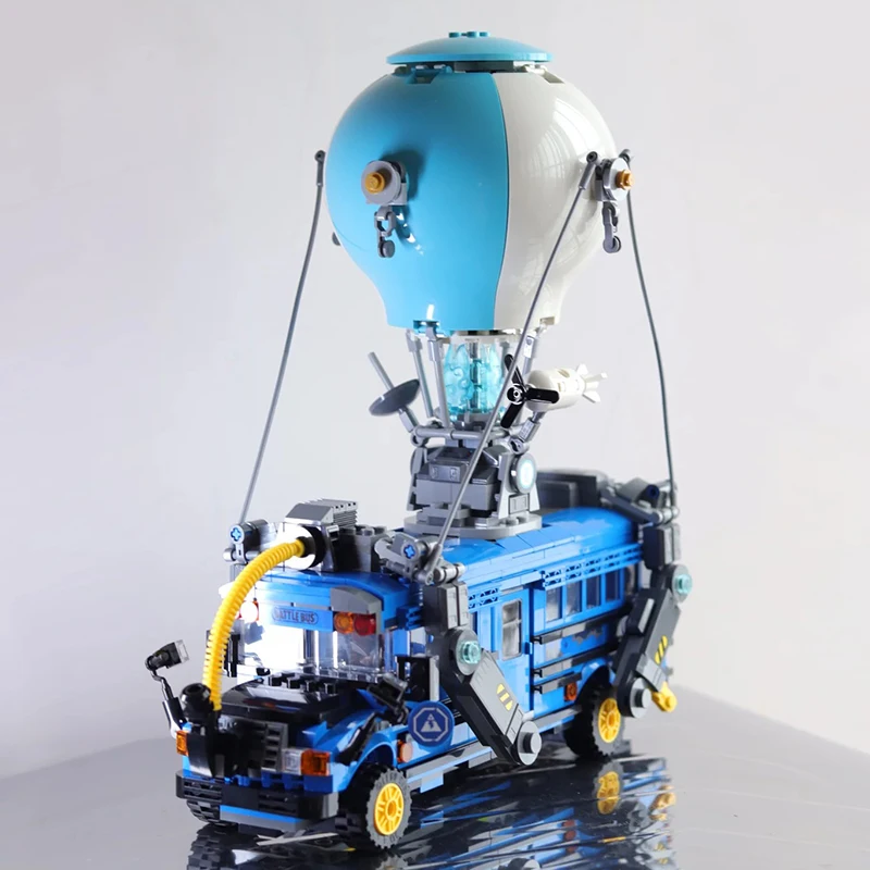 Battle Model Bus Christmas Birthday Party Festival Gift 954Pcs Brick Children Educational Toy Household goods