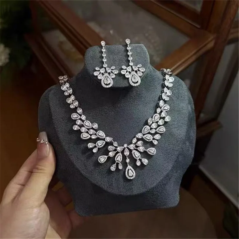 

CC Wedding Accessory Fine Jewelry Sets for Women Bridal Dress Engagement Party Necklace Earring Sets Shine White Zirconia