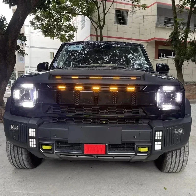 Fit For Chery Jetour Traveller Medium Mesh Light LED Small Yellow Light Front Grille Decorative Light