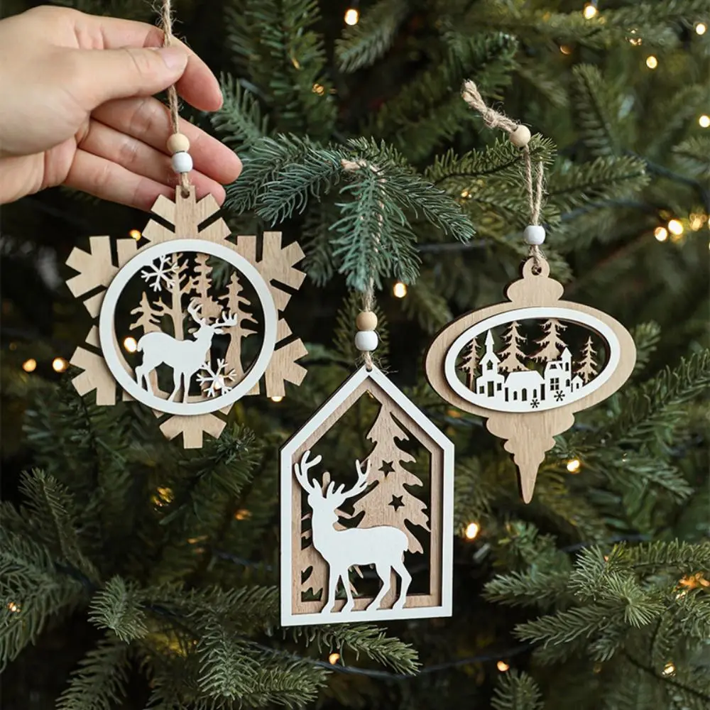 

2pcs Cartoon Christmas Wooden Snowflakes Pendant Red White Exquisite Elk House Hanging Decorations Handmade