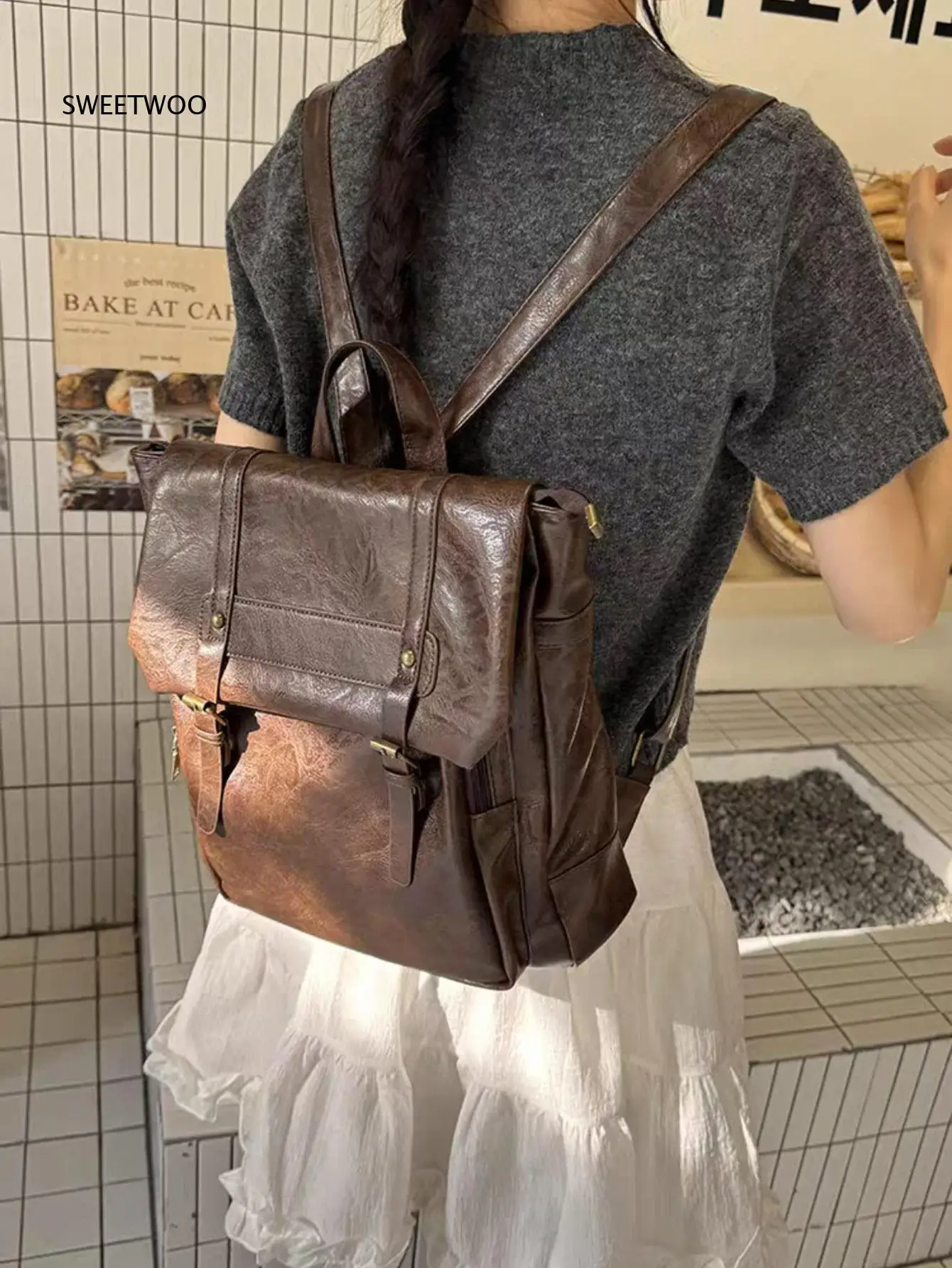 Women Vintage Brown Faux Leather Backpack Buckle Flap Design Large Capacity Retro Casual Travel School Shoulder Daypack