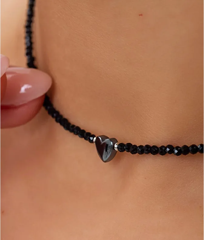 Colliers Pendentif Crystal Glass Rice Beads Black Gallstone Love Clavicle Chain Necklace for Girls Jewellery Women