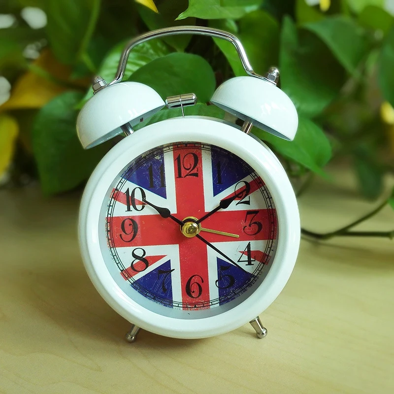 Exquisite Fashion High-Quality Metal Bell Alarm Clock M-Flag British Wind Alarm Clock Ultra-Quiet Movement Red