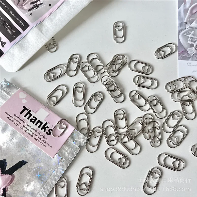 30Pcs Y2K Advanced Sense Silver Metal Heart Paper Clip Girl Kpop 3-inch Photo Card DIY Packing Folding Back Card Fixed Decor Pin
