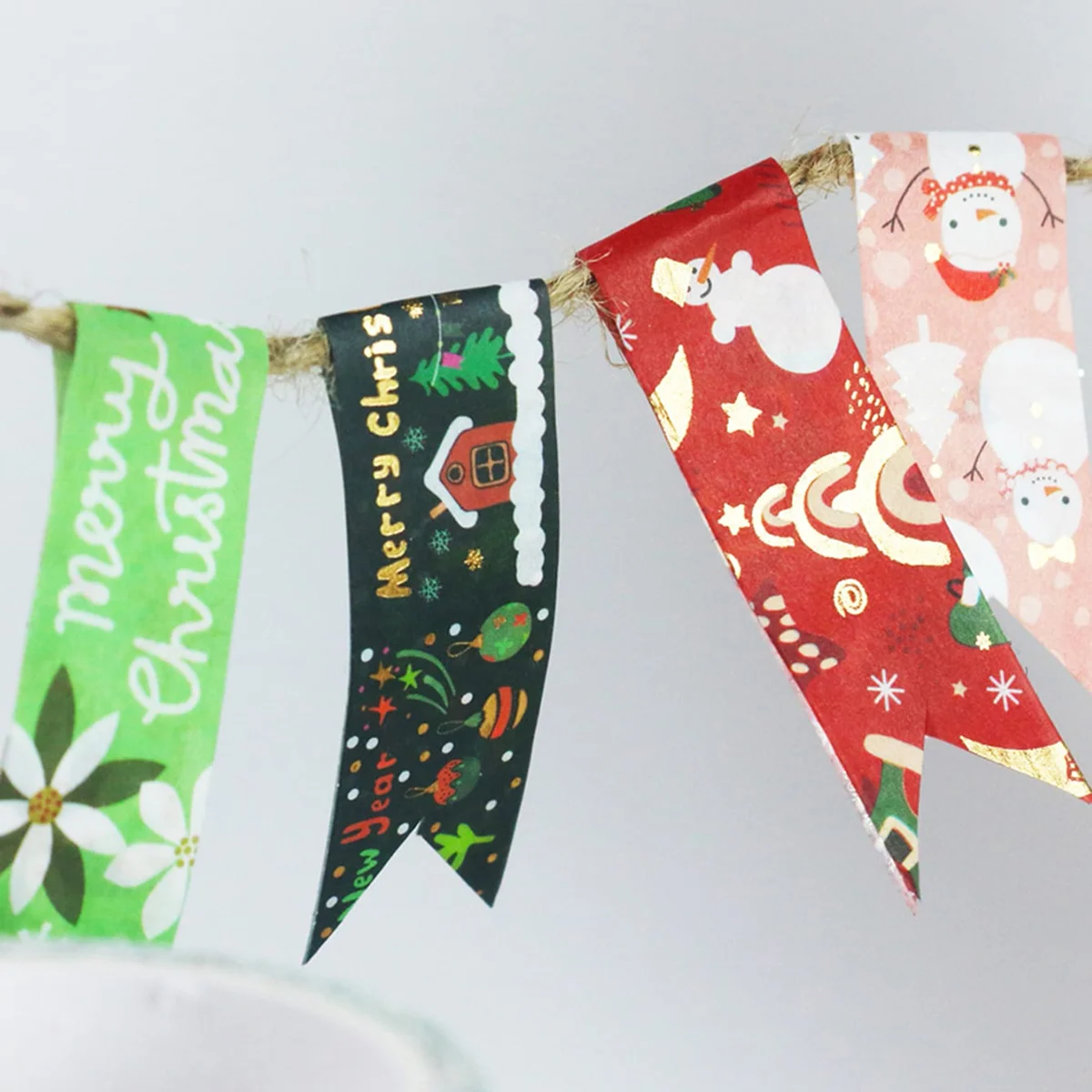 10ロール、クリスマス柄のブロンズ和紙テープ、ホリデーパーティーのDIY、フォトフレームやギフトボックスの装飾ギフトに最適