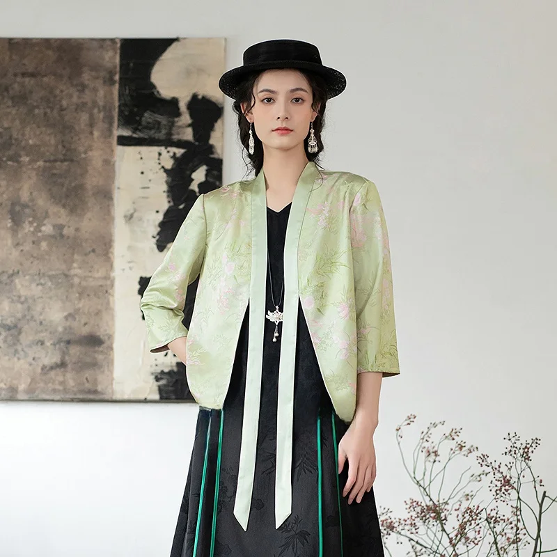 

Новинка! Женский укороченный жакет с цветочной вышивкой в китайском стиле, свободного кроя, с поясом.