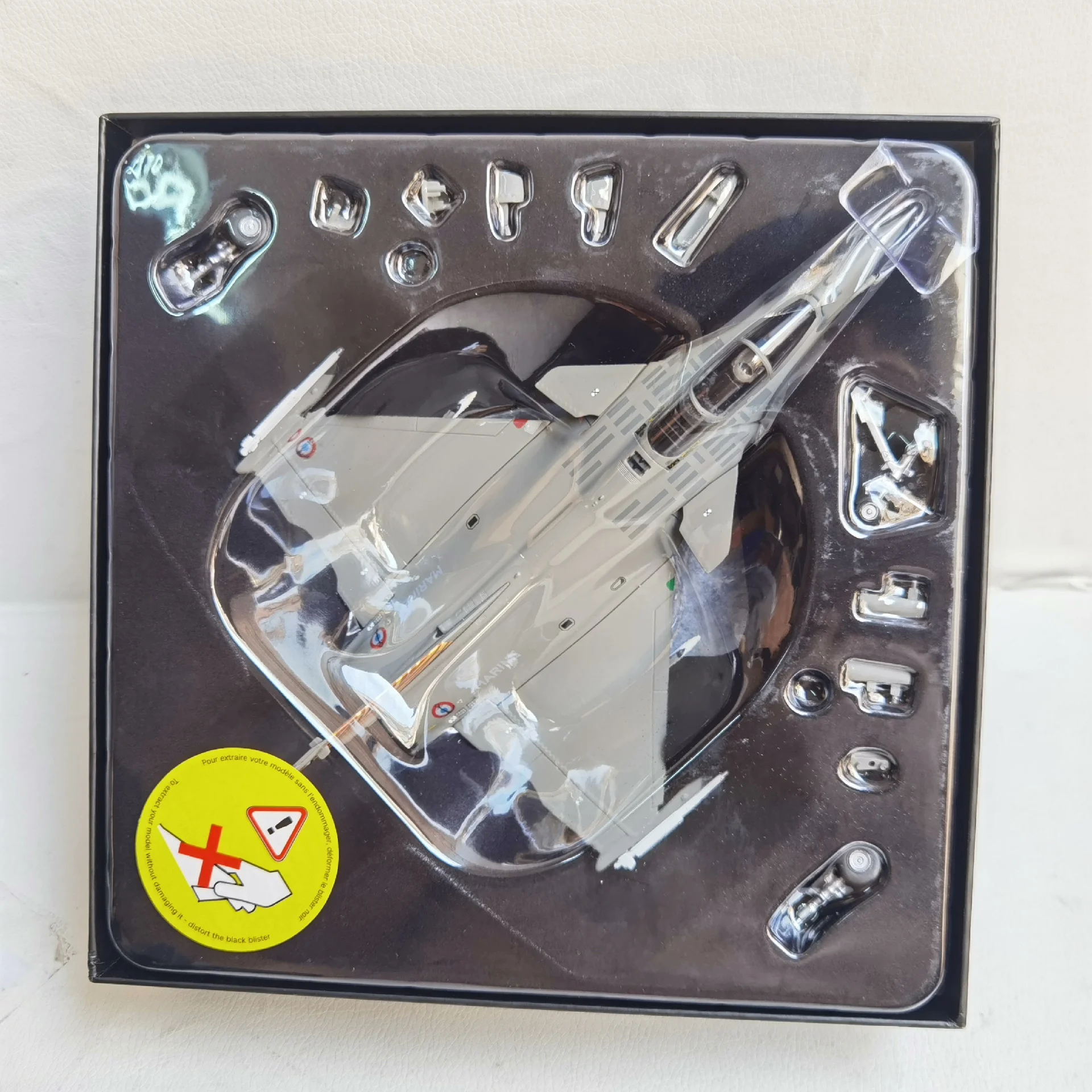 Diecast IXO 1/72 escala Dassault Rafale M Fighter Jet coche en miniatura de aleación juguete coleccionable regalo recuerdo adorno de exhibición
