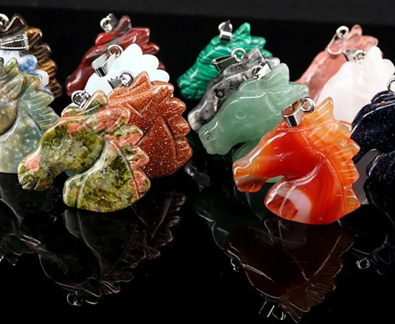 

1pc Fashion Horse Head Shape Necklace Pendant Natural Semi-precious Stone 14-Color Crystal Agate Rose Quartz Pendant 45cm Chain