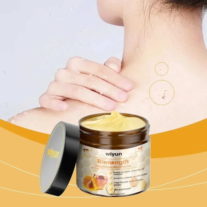 Skin Repair Cream Lubricates Nourishes The Skin with Herbal Extracts That Are Gentle Clean Smooth and Care for The Body's Skin