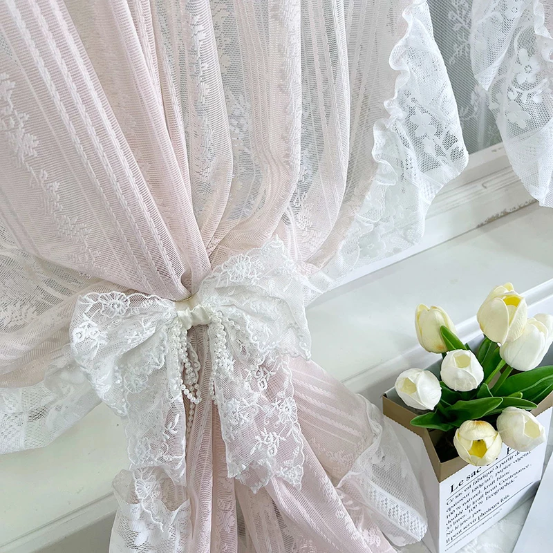 Wholesale 1 Pair French Romantic Curtain Accessories White Beautiful Flower Embroidered Lace Bow Pearl Curtain Tieback Strap