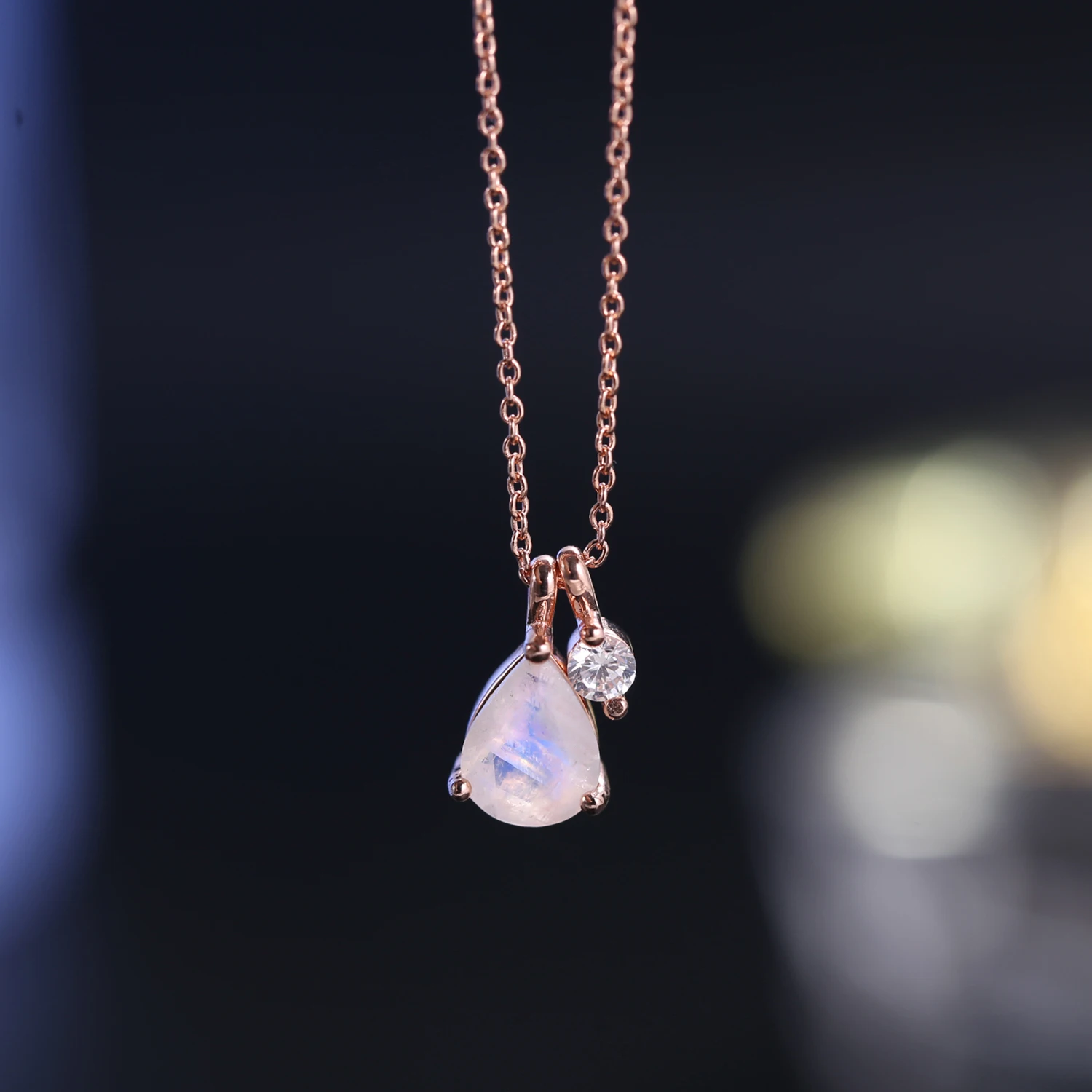 GEM'S BALLET Rainbow Moonstone Necklace in 925 Sterling Silver  June Birthstone Jewelry Healing Crystal Neckalce Gift for Her