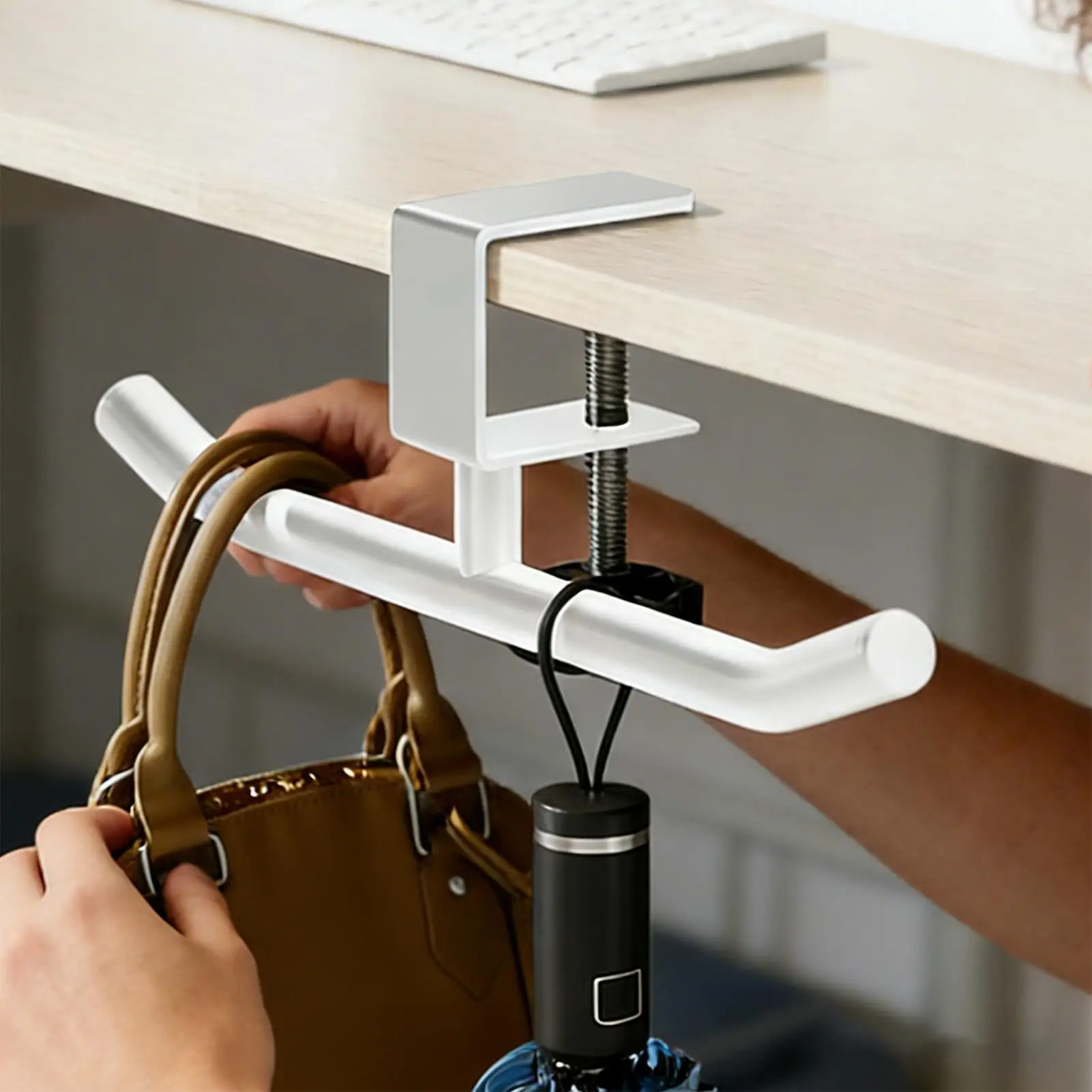 

Держатель для сумок на стол, сверхпрочный органайзер с регулируемым зажимом, двухстоечный, портативный крючок для сумок для дома и кофейни
