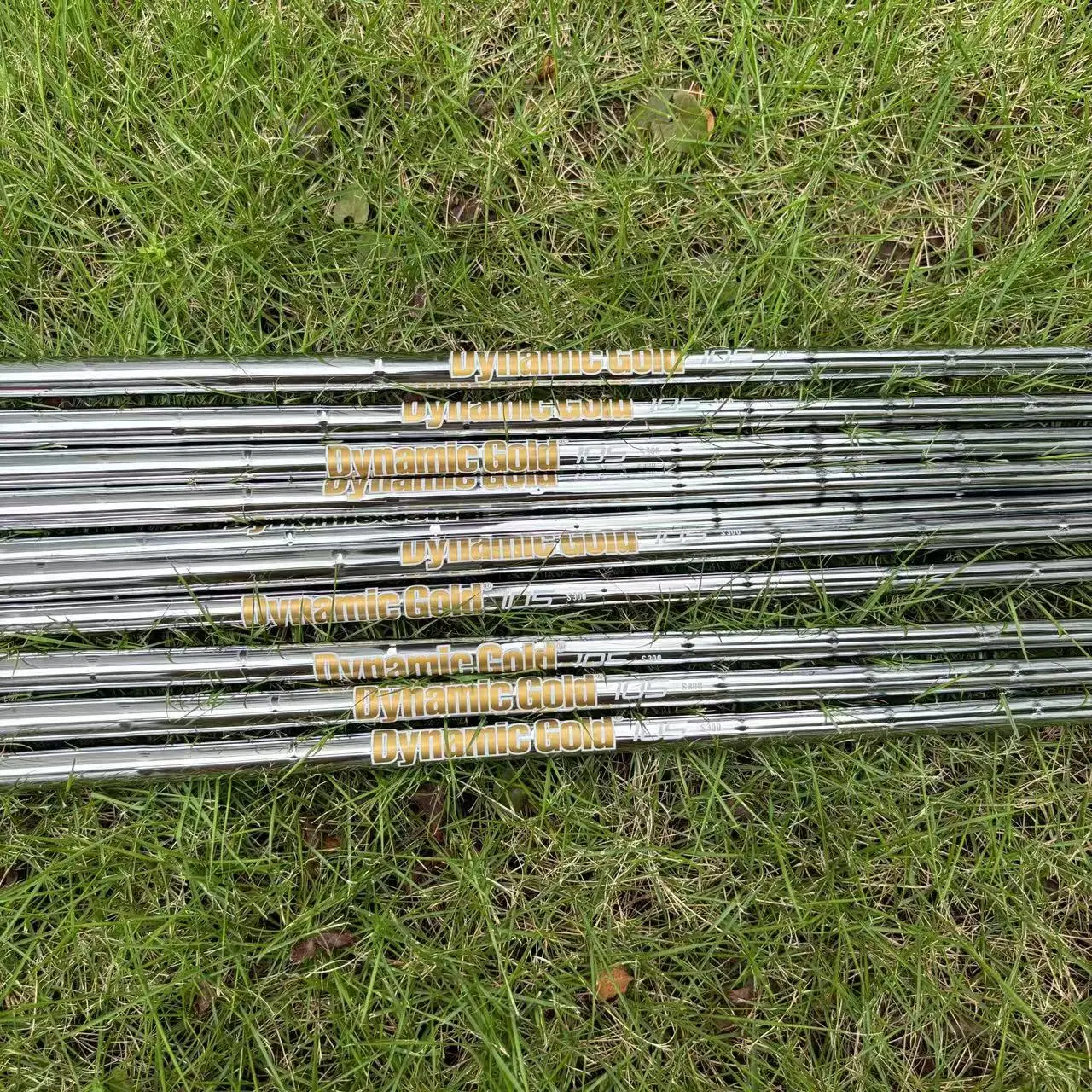 105 Dynamic Gold 300 S/R Golf Clubs Irons Shafts Silver Steel Shaft Tip of The Shaft 0.370