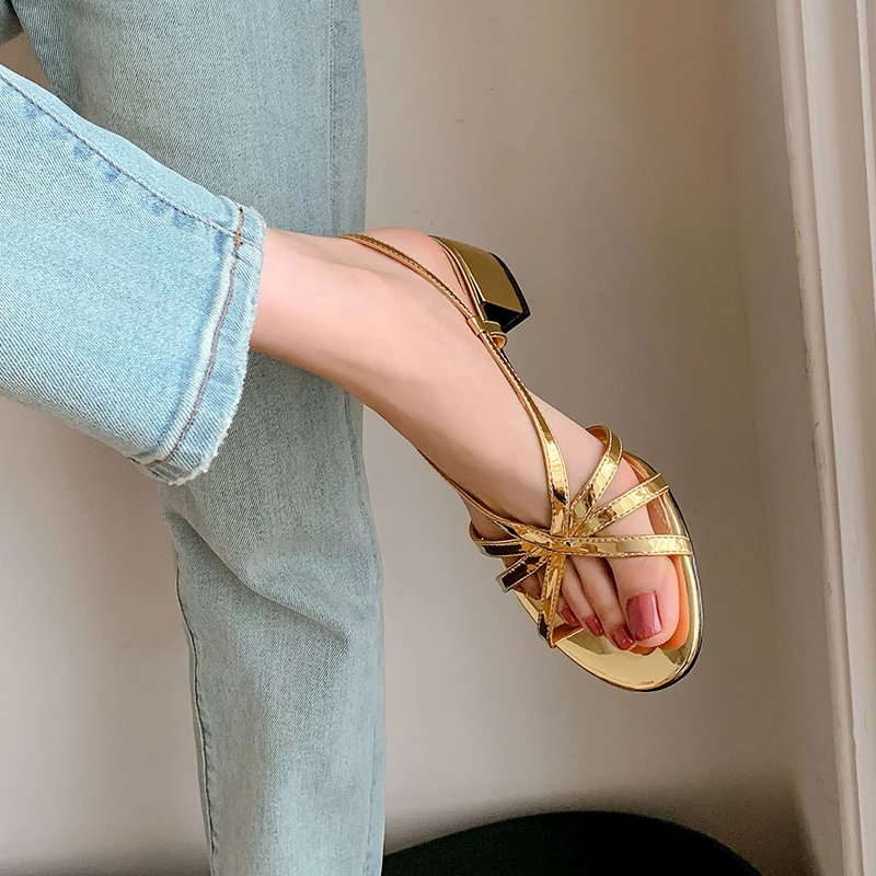 Summer Sandals Retro Ladies Closed Toe Shoes Spring Vintage Roman Gladiator Shoes Narrow Band Silver Gold Women Sandals