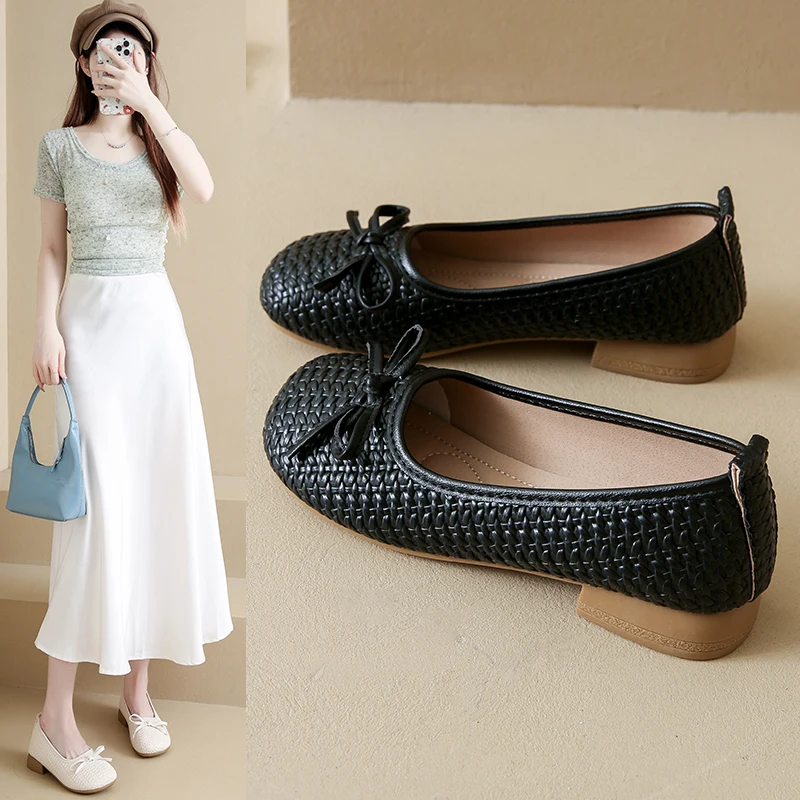 أحذية أمي - أحذية كاجوال ذات نعل ناعم بكعب منخفض - نعل مريح للنساء - جلد مقلد أبيض - شريط مطاطي مع ربطة عنق #2