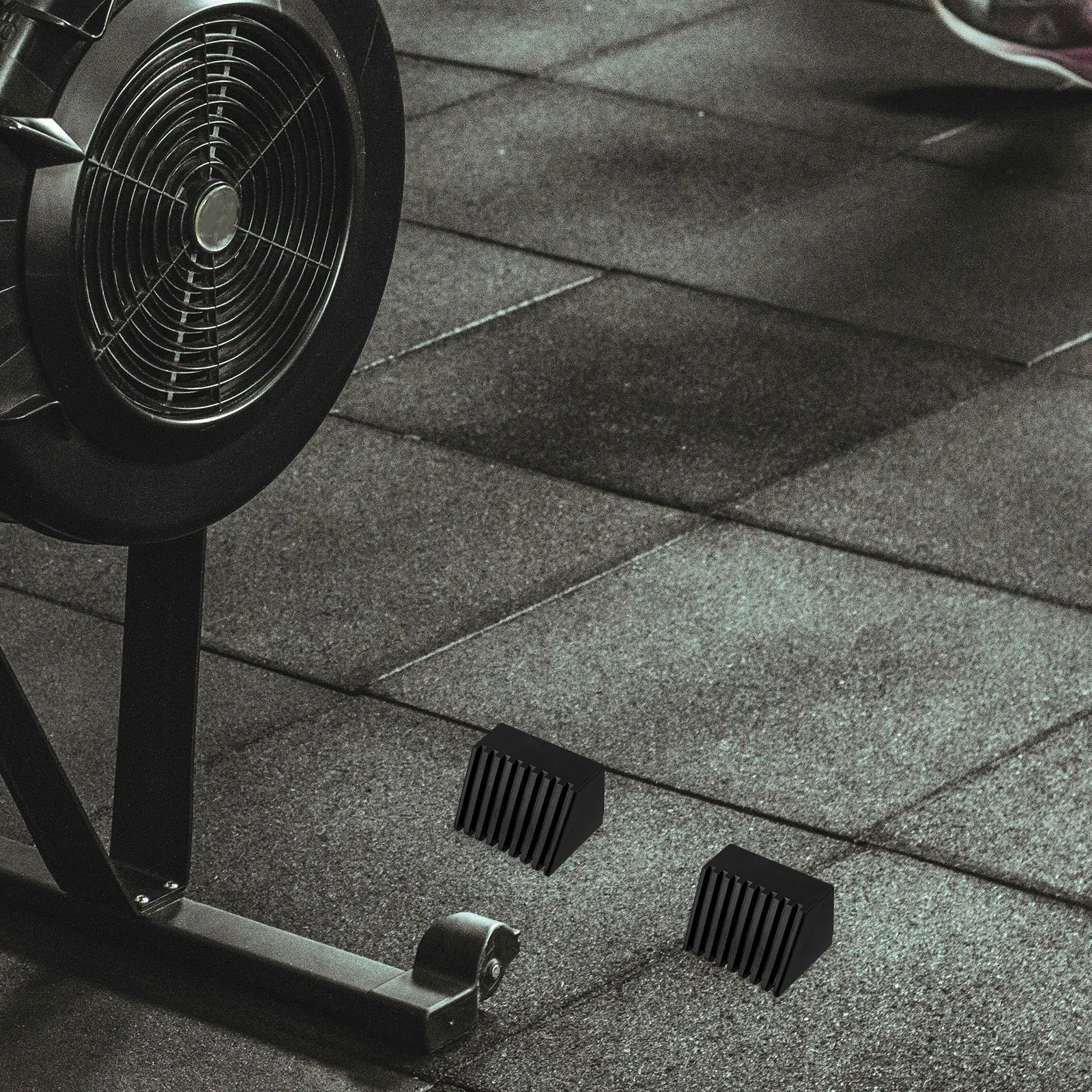 

2Pcs Furniture Accessories Fitness Equipment Square End Equipment Floor Protectors Replacement Covers Gym Accessories