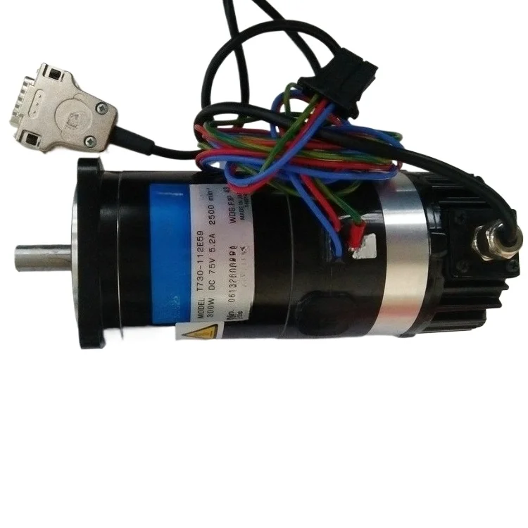 

Серводвигатель T730-112E59 CD SERVOMTOR DEIVER T730-112E59