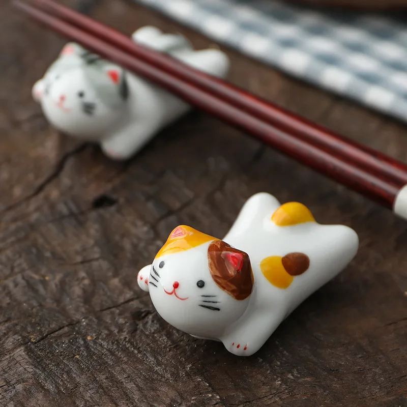 Japanese Style Underglaze Ceramic cute cat Chopstick Holder Tableware Restaurant Simple Oval Spoon Bracket Utensil For Kitchen